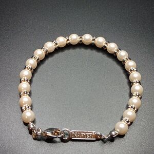 1970's Napier Signed Authentic Faux Pearl And Rhinestone Bracelet 7"